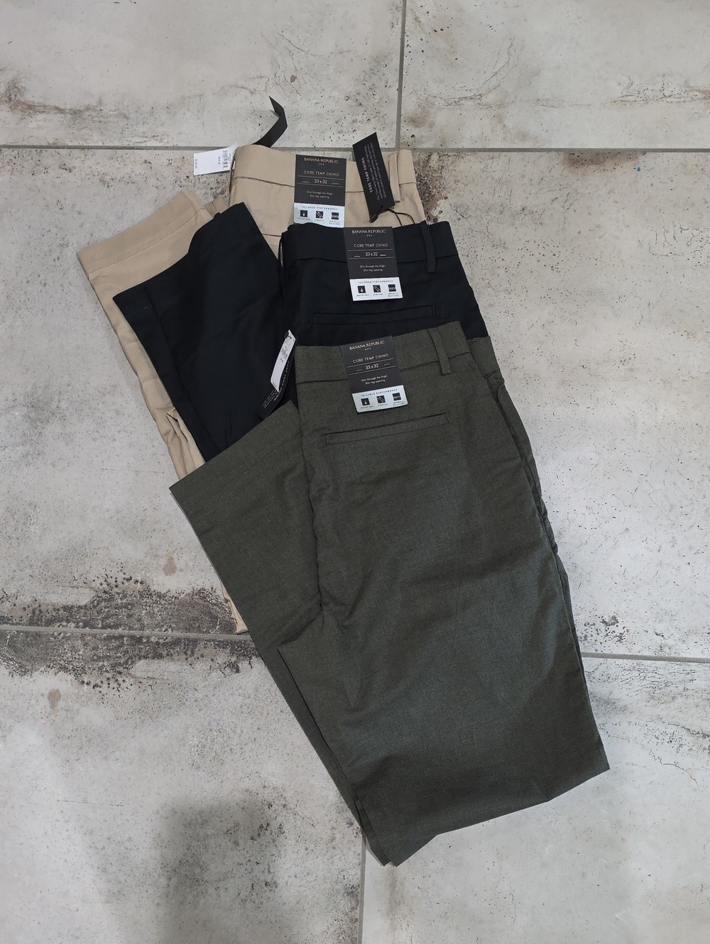 NWT 33×32 Banana Republic Men's Core Temp Chino in Olive, Black & Beige
